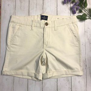 American Eagle Boyfriend Khaki Shorts Size 4 NWOT